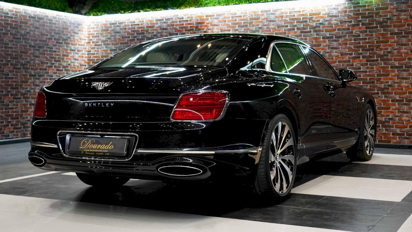 Bentley Flying Spur | Brand New | 2023 | Full Option  