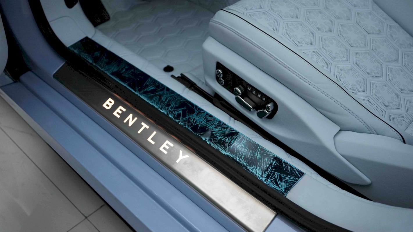 Bentley Continental GTC Onyx Concept | Onyx Spoiler Full Forged Carbon | Price on Request