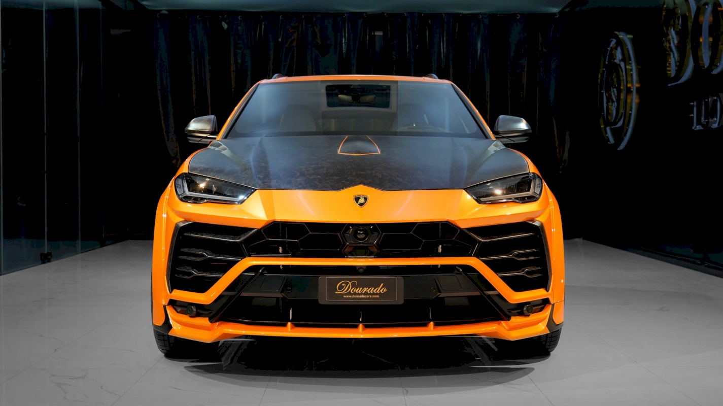 Lamborghini Urus | Novitec Edition | Full Carbon | 782 HP | 2023 | Price on Request