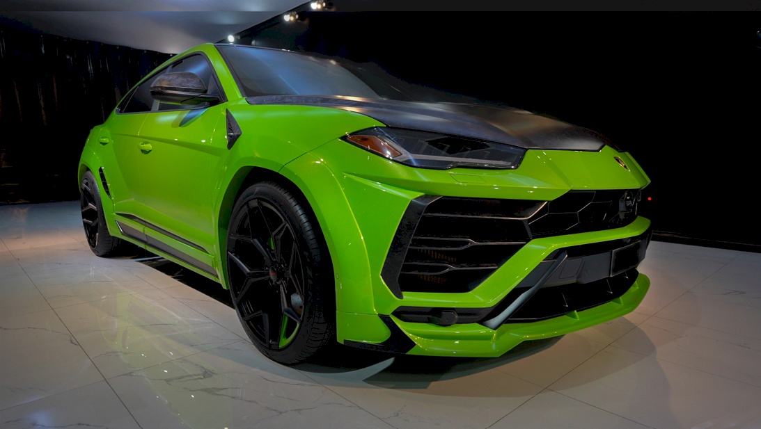 Lamborghini Urus Capsule | Novitec Edition | Full Carbon | Brand New | 2021 | Price on Request