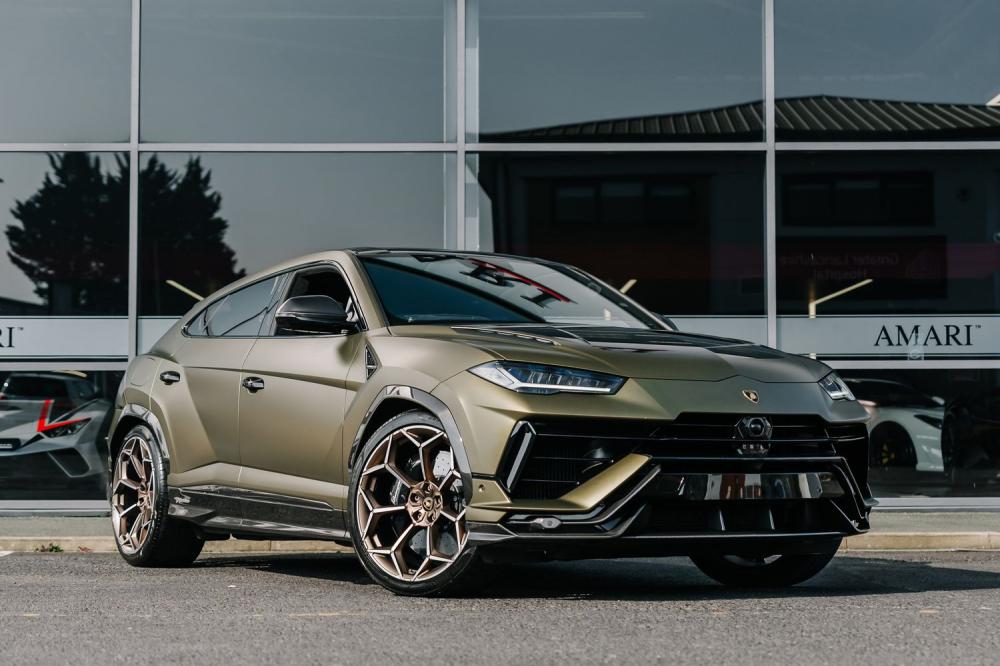 Lamborghini Urus V8 Performante for Sale